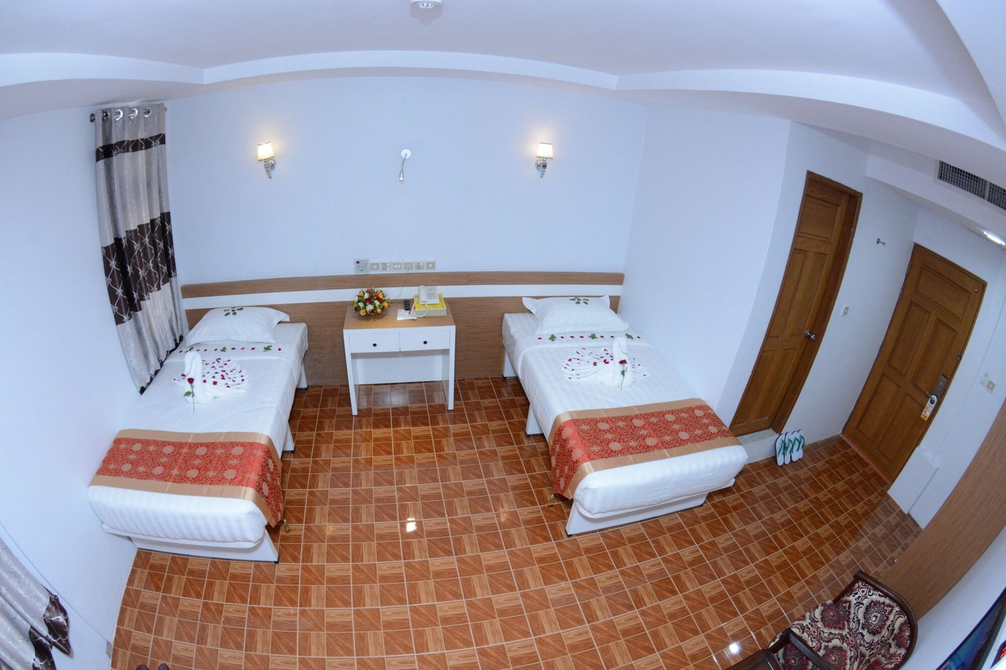 Kaung Myint Hotel Mandalay Luaran gambar