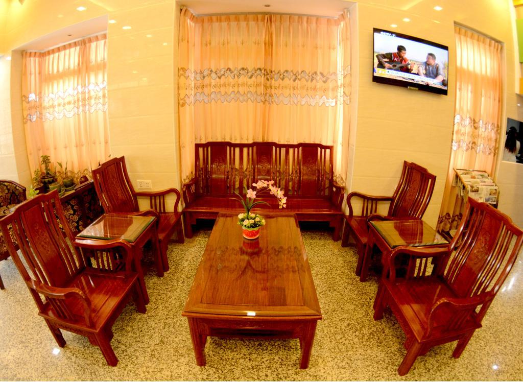Kaung Myint Hotel Mandalay Luaran gambar