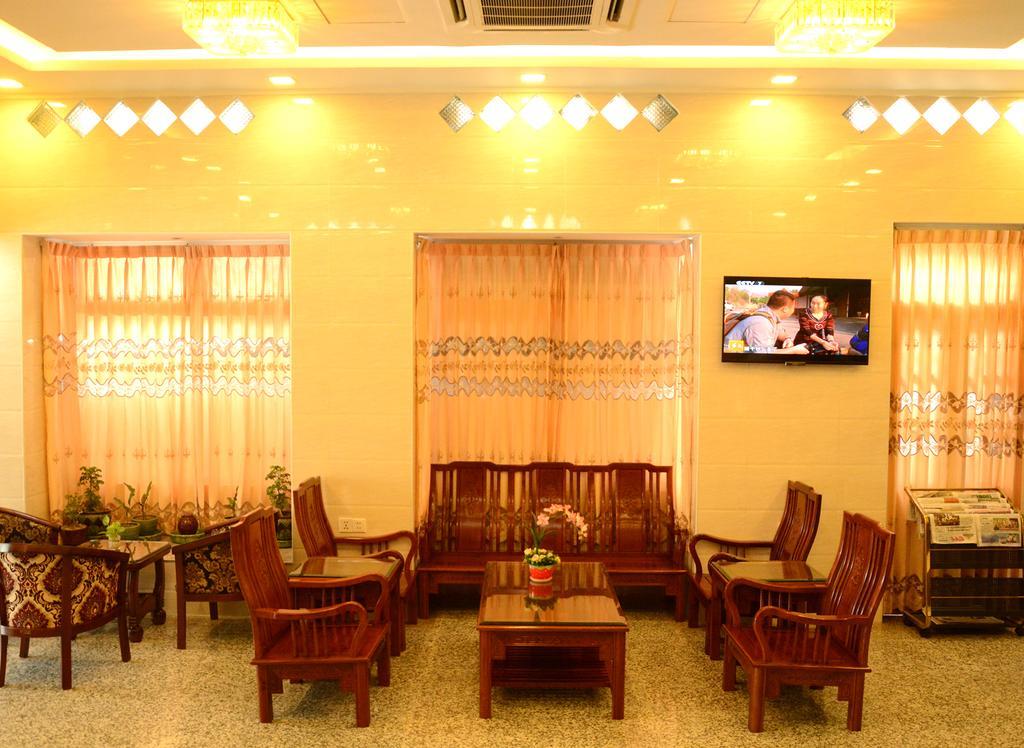 Kaung Myint Hotel Mandalay Luaran gambar